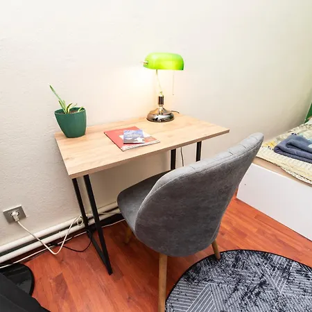 Apartament Kadikoey Bogada 4+1 Full Esyali Daire