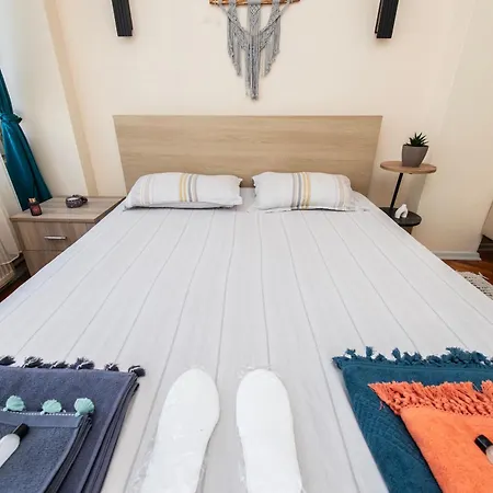 Apartament Kadikoey Bogada 4+1 Full Esyali Daire Stambuł