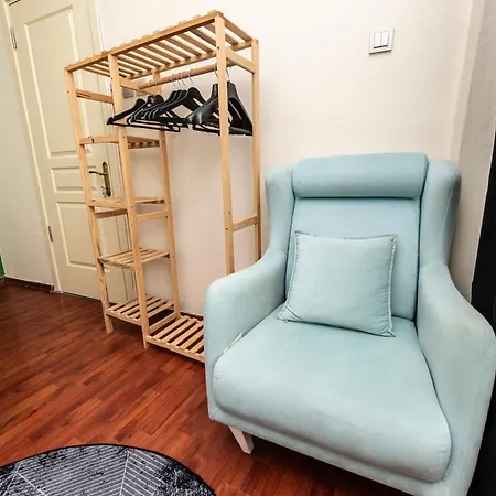 Kadikoey Bogada 4+1 Full Esyali Daire Istanboel
